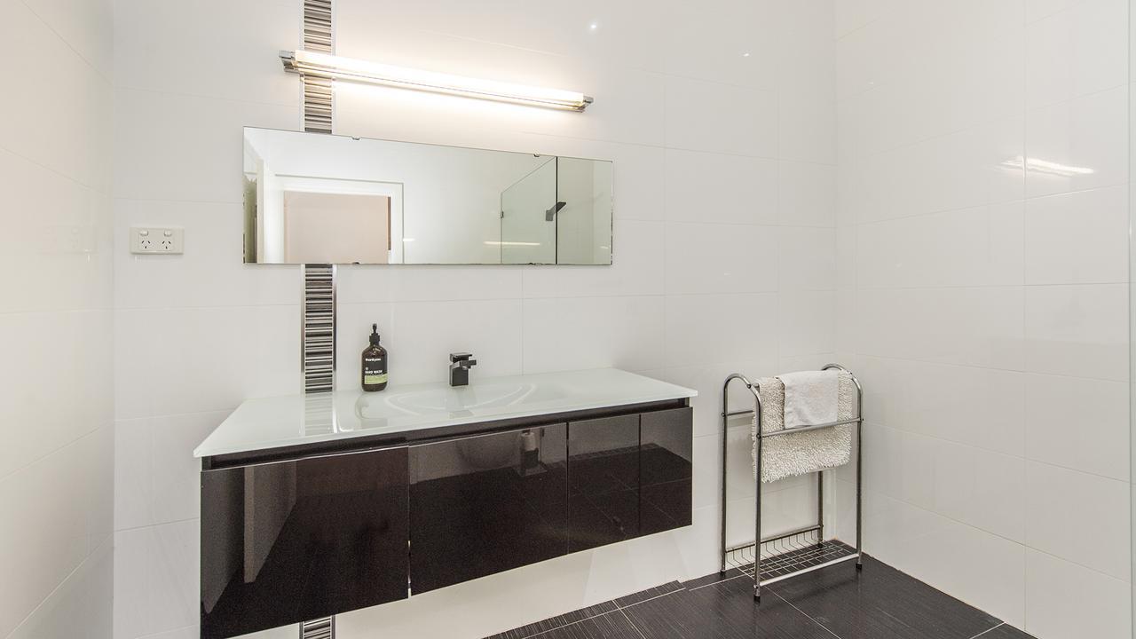 Leisurely Manor - Spacious Three Bedroom Home In Fremantle Exterior foto